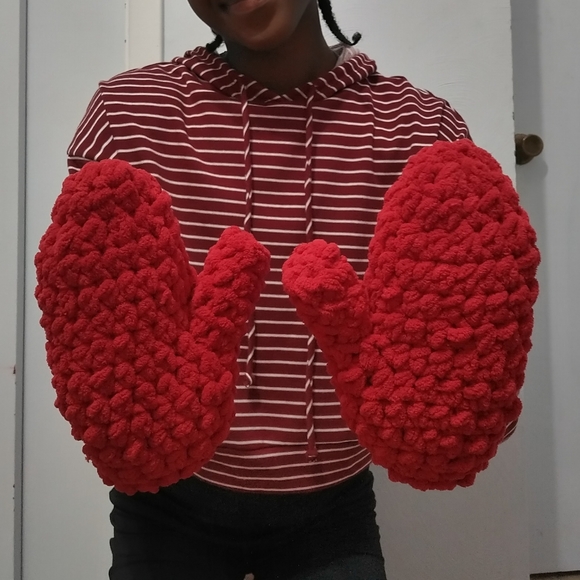 Handmade Chenille (SO SOFT) Mittens - Picture 2 of 2